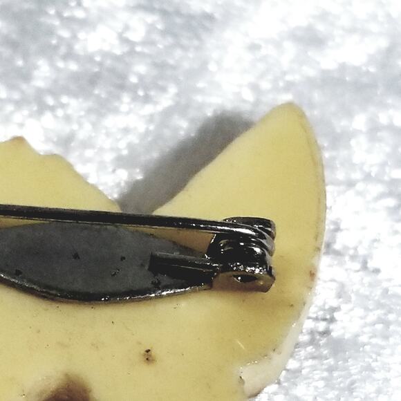 Butterfly 1"x1" orange, yellow, green and red 1.1902 - Picture 5 of 11